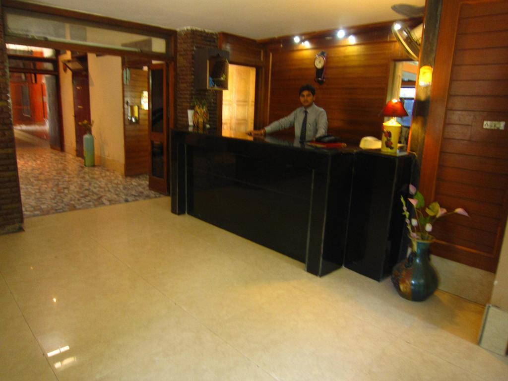 Hotel Kings Retreat Patiala Ngoại thất bức ảnh