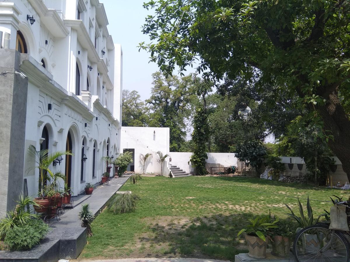 Hotel Kings Retreat Patiala Ngoại thất bức ảnh