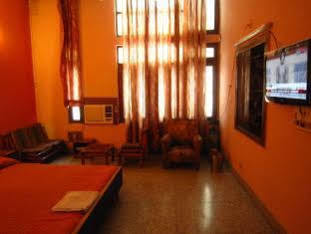 Hotel Kings Retreat Patiala Ngoại thất bức ảnh